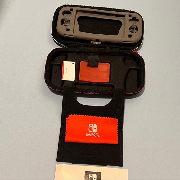 Nintendo Switch Lite Case - Picture 3 of 3